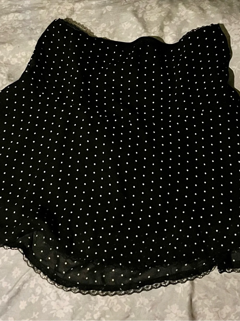 Black and white polka dots mini skirt
